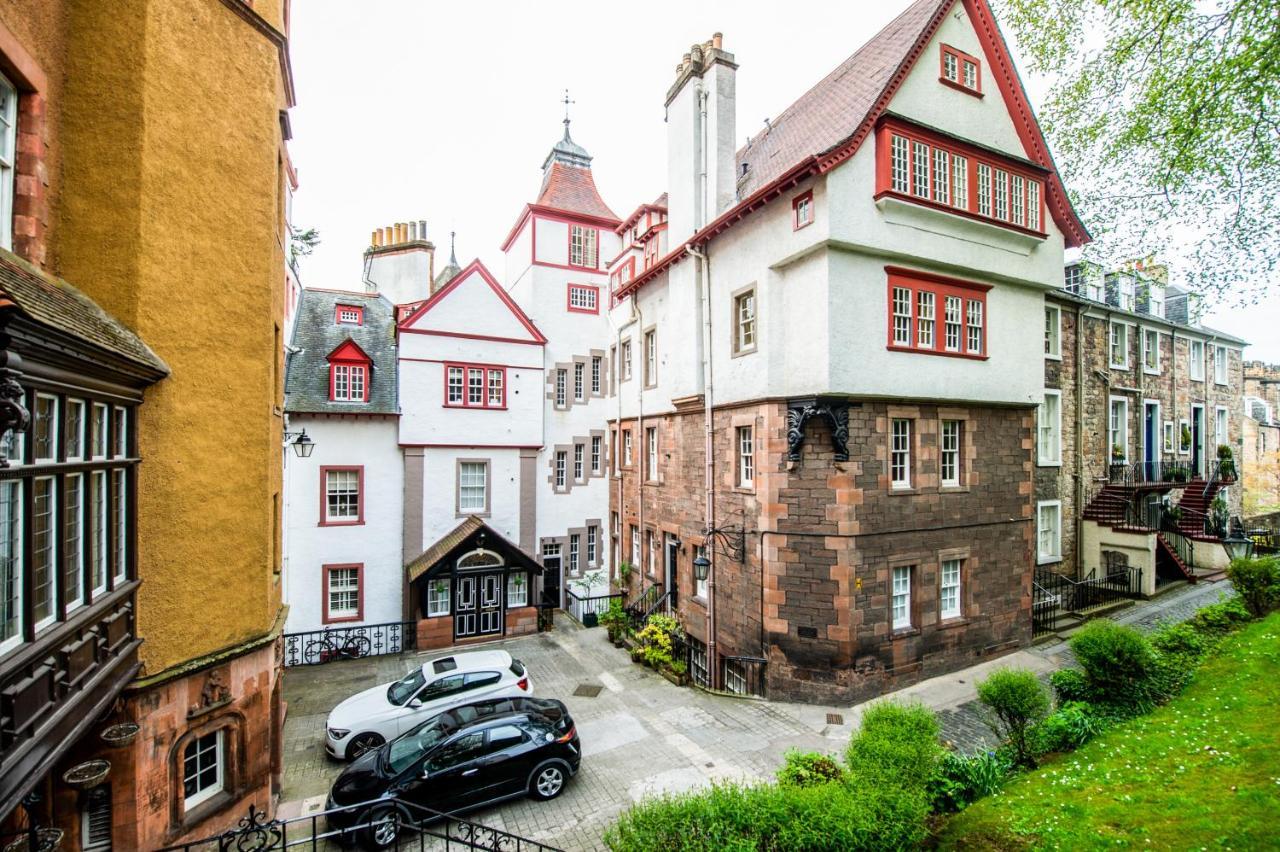 Famous House, 1 Minute From Edinburgh Castleアパートメント エクステリア 写真